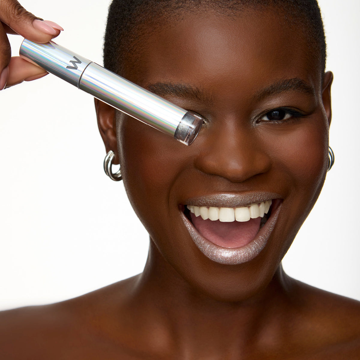 WONDER BLADING Top Gloss - Silver Glitter – WONDERSKIN